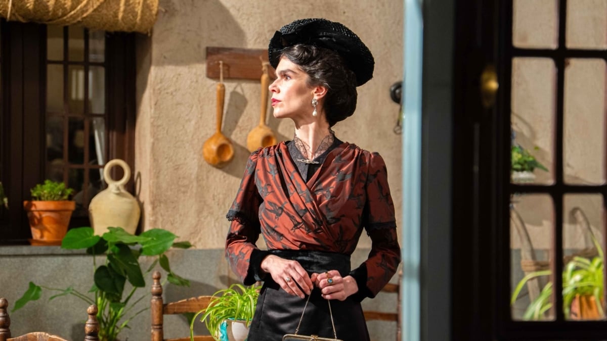 Julia Piera interpreta a Esmeralda en La Promesa, el serial de época que emite La 1 de TVE de lunes a viernes (18.10)