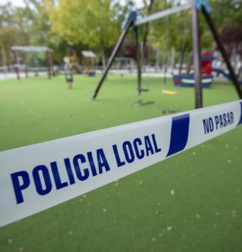 La policía recibe una alerta por un niño armado con una pistola [...]