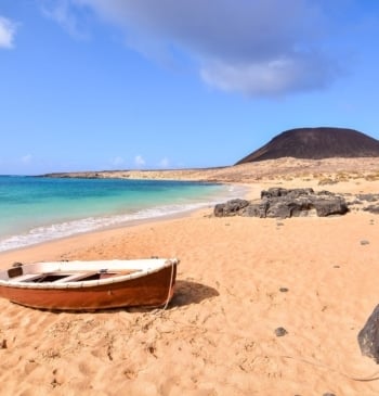 Gerd Leonhard defiende en Lanzarote un turismo “humano y regenerativo” con las [...]