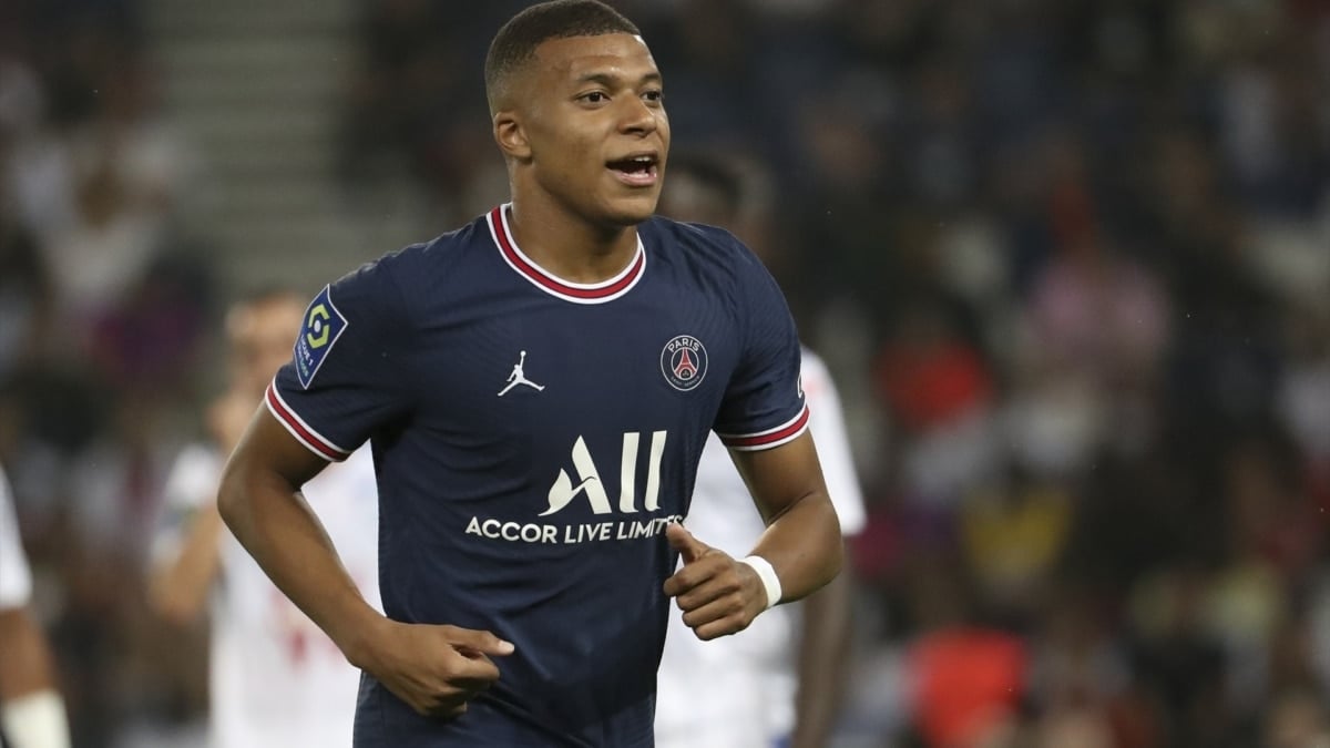 Mbappé denuncia al PSG por acoso moral tras ser apartado del primer equipo en 2023