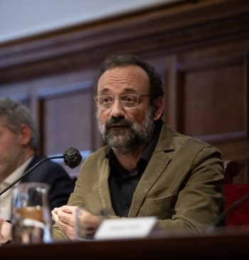 Quién es Benet Salellas, el nuevo abogado independentista de Santos Cerdán