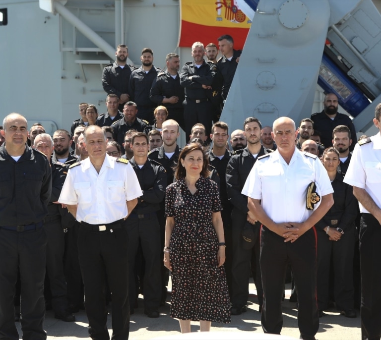 La fragata 'Reina Sofía' vuelve a España tras cinco meses en la operación Atalanta