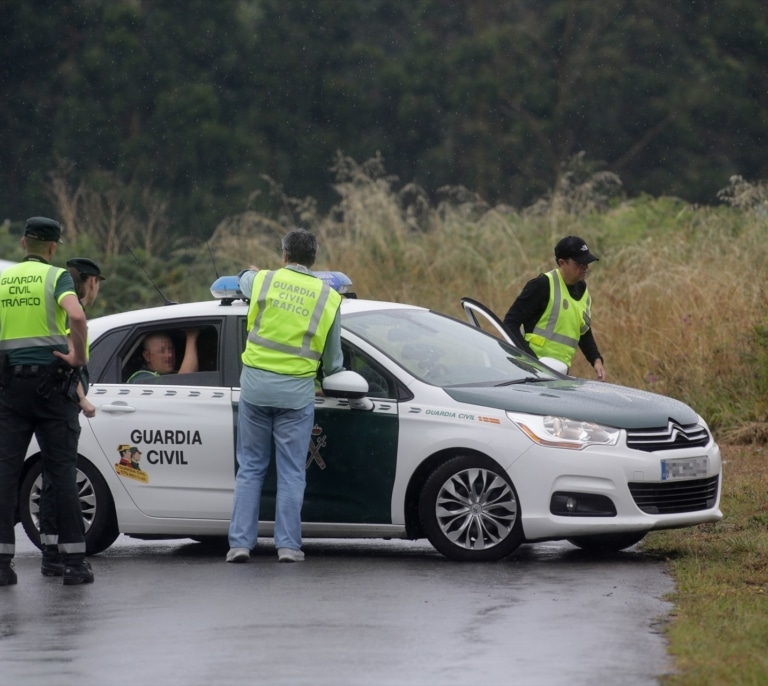 Detenido un joven de 25 años de Murcia por el accidente en el que murió un motorista en Pontevedra