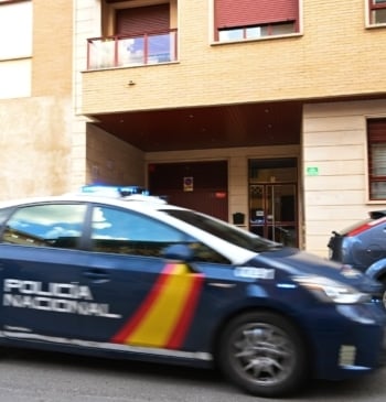 Una pareja es detenida por convivir durante más de 2 meses con [...]