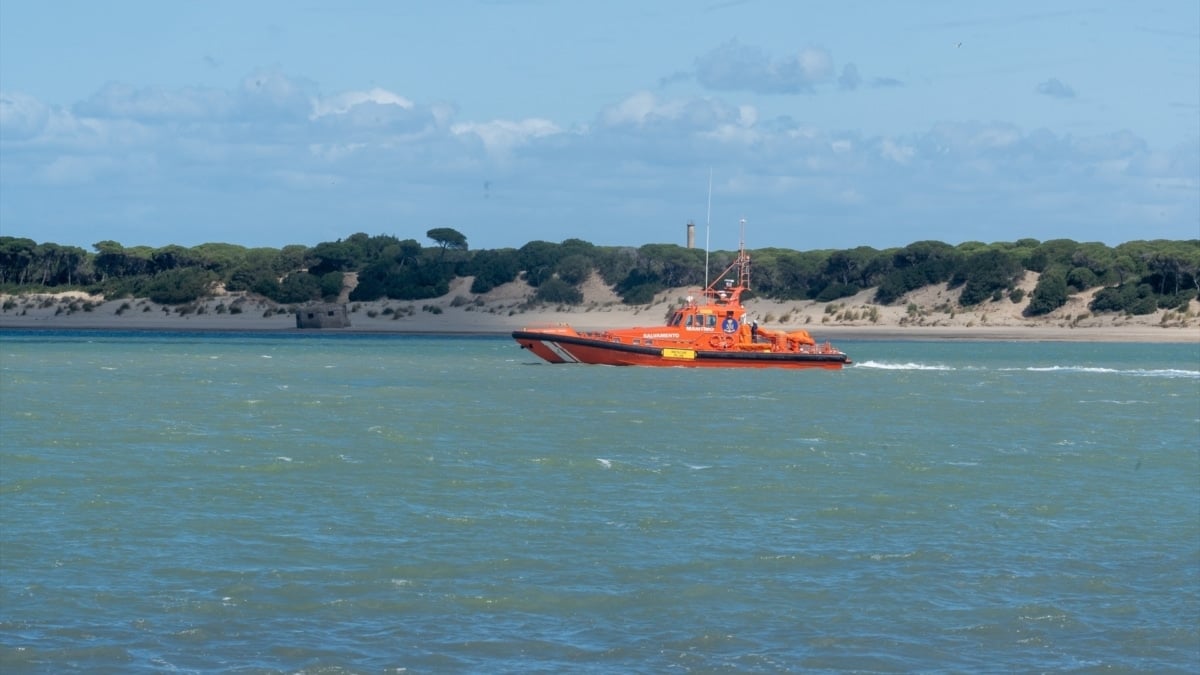 Guardia Civil investiga restos óseos humanos hallados en un paraje de Isla Mayor