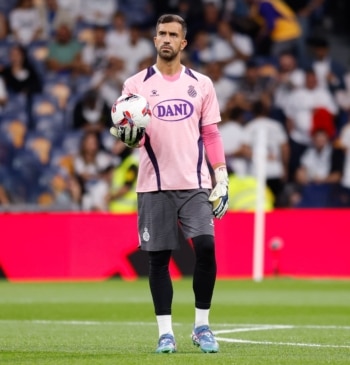 El Espanyol anuncia la salida del portero Fernando Pacheco