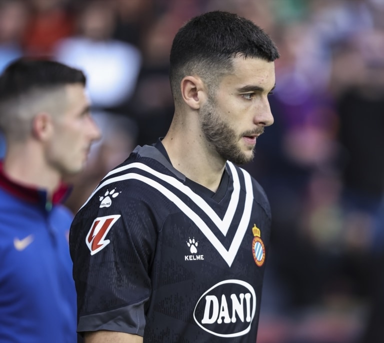 Joan Garcia paga su cláusula de rescisión y deja el Espanyol, confirma el club