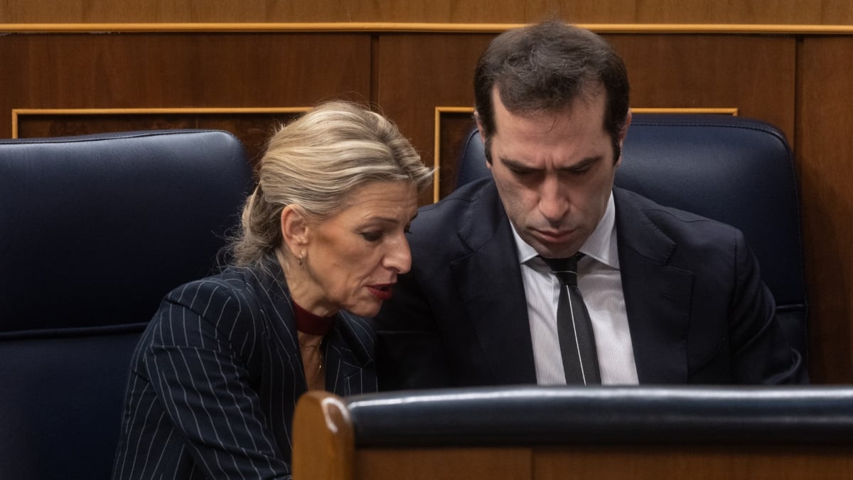 La vicepresidenta segunda y ministra de Trabajo, Yolanda Díaz y el ministro de Economía, Carlos Cuerpo.