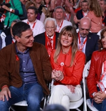 El juez Peinado insiste en el rescate de Air Europa y pide [...]