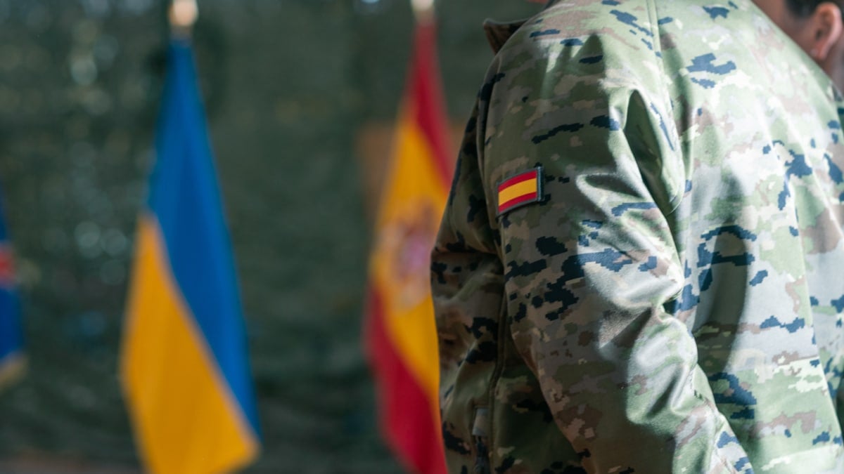 Un sargento, condenado por el Tribunal Supremo por un delito de deslealtad tras falsificar una analítica