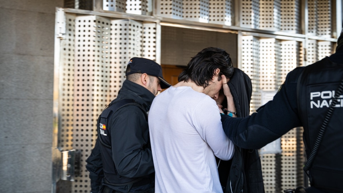 Un expolicía es detenido en Jaén por hacerse pasar de nuevo como miembro del Cuerpo