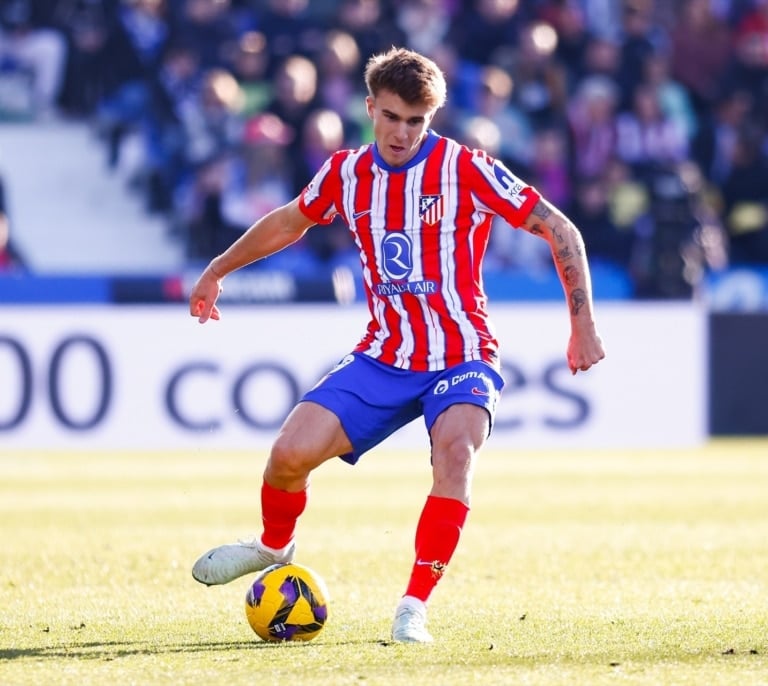 Barrios brilla con doblete y el Atlético de Madrid vence 3-1 al Seattle en el Mundial de Clubes