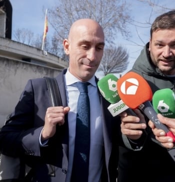 La Audiencia Nacional confirma la condena a Rubiales por agresión sexual a [...]