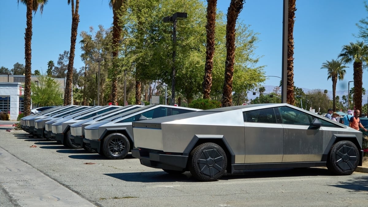 Coches Tesla en una fotografía de archivo