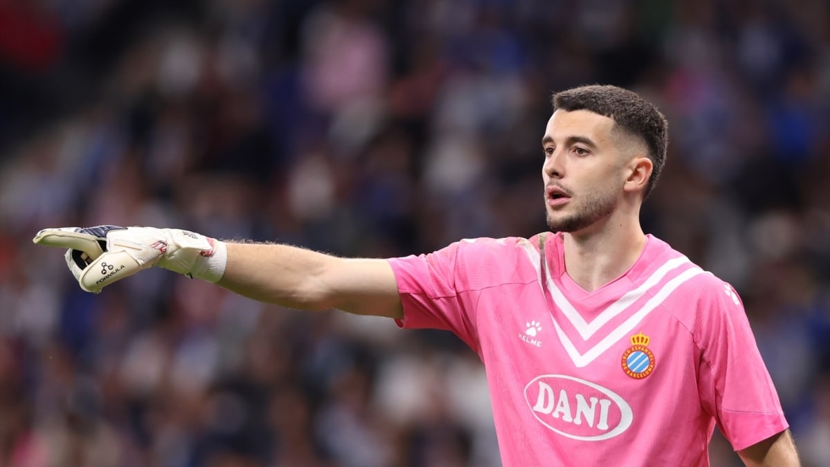 El FC Barcelona ficha al portero Joan García (Espanyol) hasta junio de 2031