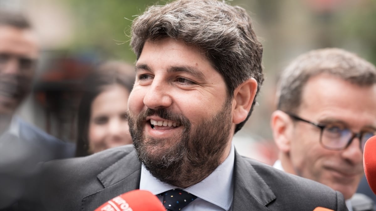 Miras anuncia un acuerdo con Vox para aprobar los presupuestos de Murcia