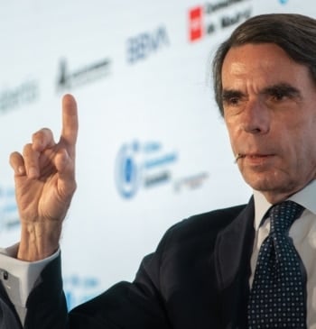 Óscar Puente llama "psicópata" a Aznar tras sugerir el amaño de las [...]