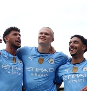 El Manchester City cumple en su debut del Mundial contra el Wydad