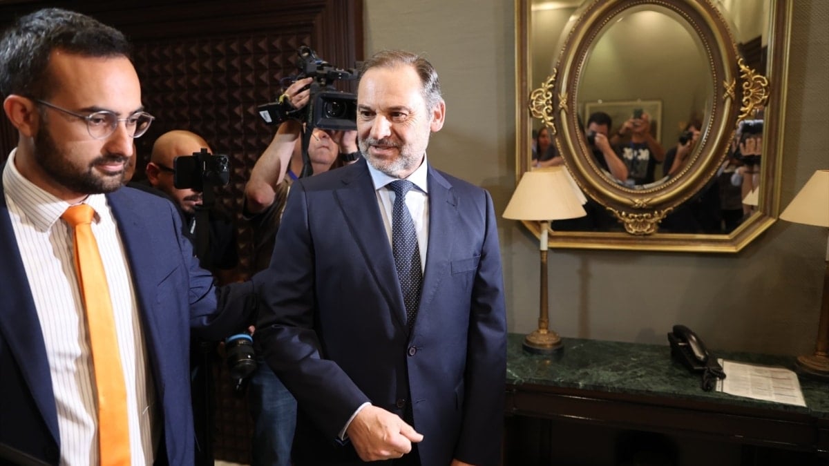La UCO registró la casa de Ábalos porque aparece en grabaciones de Koldo sobre adjudicaciones de contratos