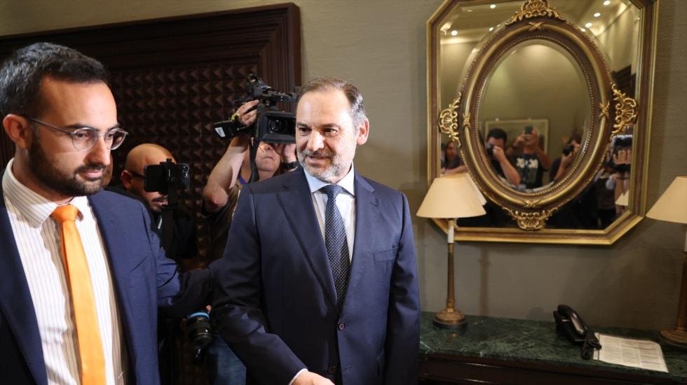Andrea, Miss Asturias, Anaís…: las mujeres relacionadas con Ábalos empiezan a hablar 