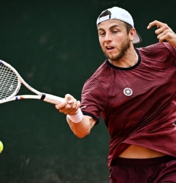 Crónica de tenis: Griekspoor gana en Mallorca y Swiatek se queda corta [...]
