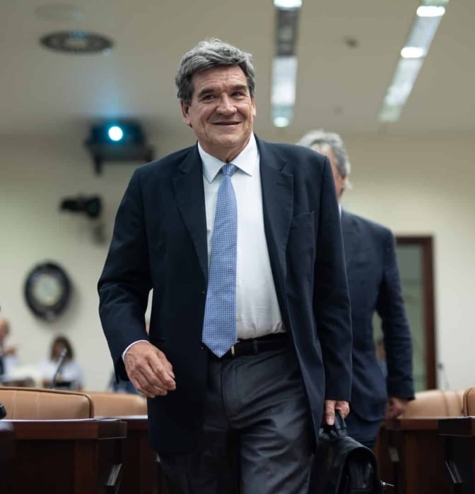 Los expertos fichados por Escrivá para reformar el Banco de España blindan su plan para evitar las críticas al Gobierno 