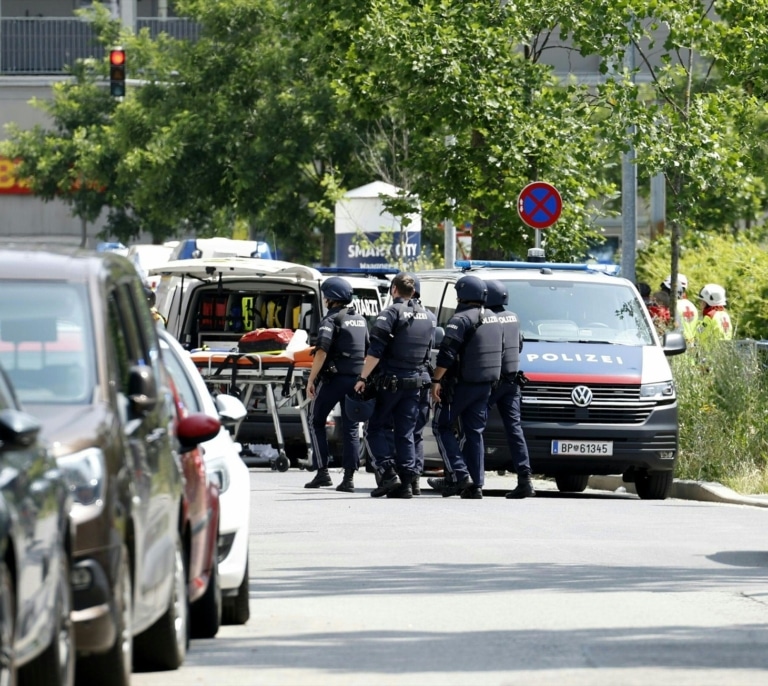Luto en Austria: el autor del tiroteo del instituto de Graz es un alumno de 21 años que después se suicidó