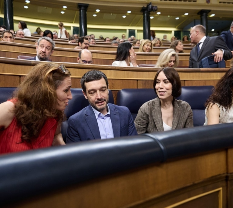 Yolanda Díaz, Urtasun y Sira Rego plantan a Sánchez en el primer control al Gobierno centrado en la corrupción del PSOE