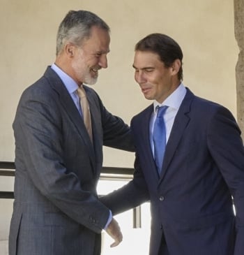 Felipe VI concede sus primeros títulos nobiliarios nombrando marqueses a Rafa Nadal, [...]