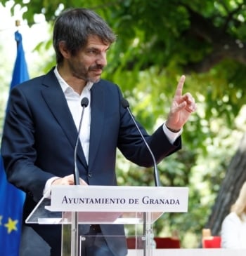 En qué se puede gastar el dinero del Bono Cultural Joven 2025
