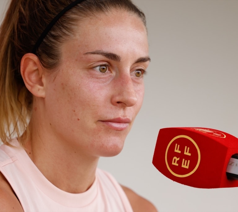 Alexia Putellas: "Ahora soy una mejor Alexia, todo el sufrimiento te hace evolucionar"