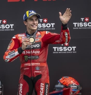 Marc Márquez domina en Assen y fortalece su liderato tras caída de [...]