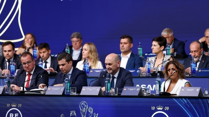 La RFEF convoca un congreso de fútbol femenino para efectuar un cambio estructural