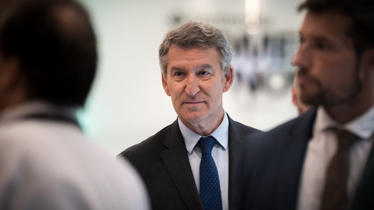 El presidente del PP, Alberto Núñez Feijóo, durante la segunda jornada del foro Santander Women Now, este jueves