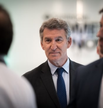 La plataforma de Marcos de Quinto y Vidal-Quadras pide diputados a PP [...]