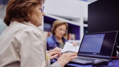 La Fundación ”la Caixa” presenta la XVII edición de su Concurso de Relatos Escritos por Personas Mayores
