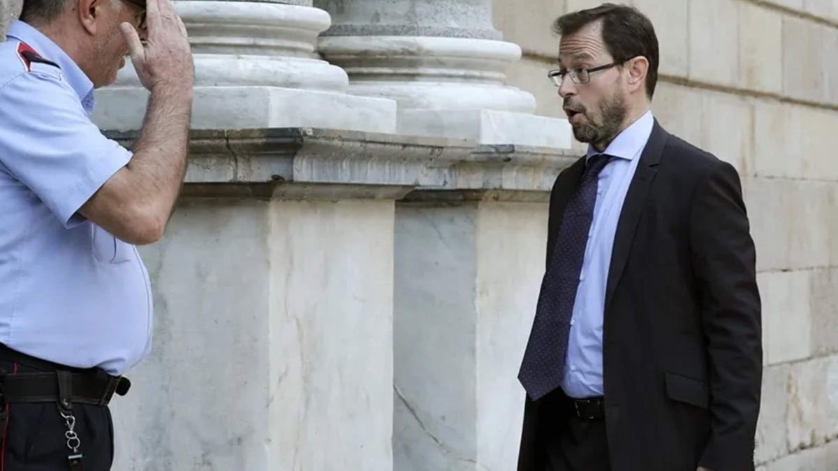 El Consejo Fiscal ampara por unanimidad a José Grinda tras el audio de Leire Díez revelando que buscaba información sobre él