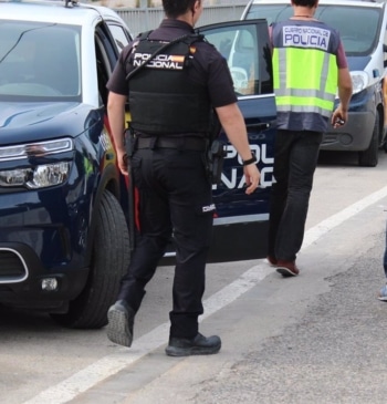 Detenidos en seis horas dos ladrones de relojes de lujo en el [...]