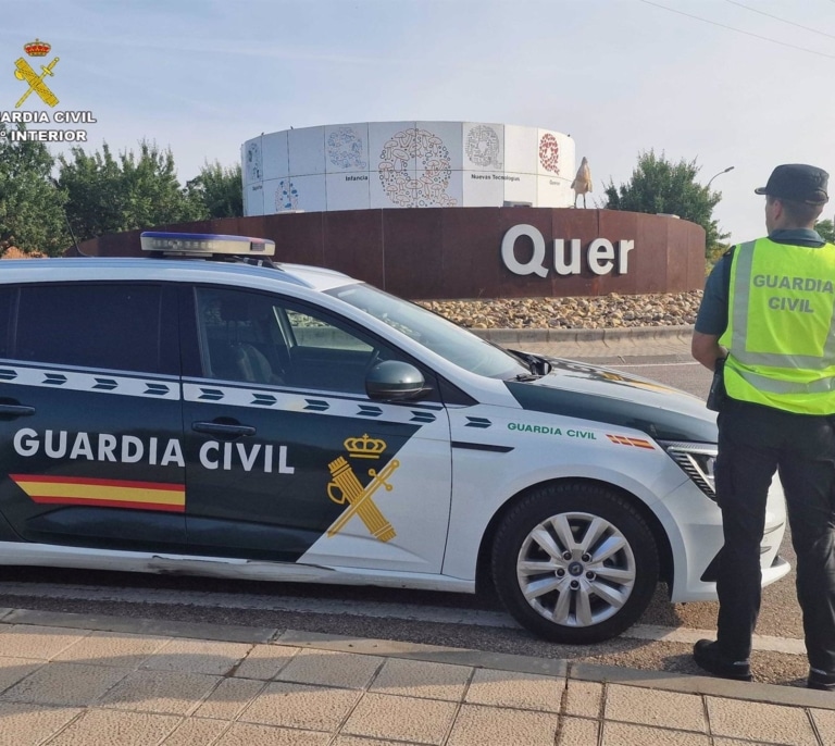 Detenidos cinco hombres con amplio historial delictivo al intentar robar un camión en Quer