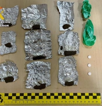 Detenido un joven en Navalmoral tras huir a pie con hachís y [...]