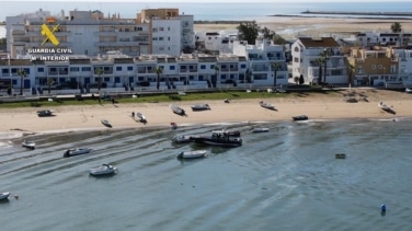 Operativo antidroga en Isla Cristina: registros domiciliarios y varias detenciones