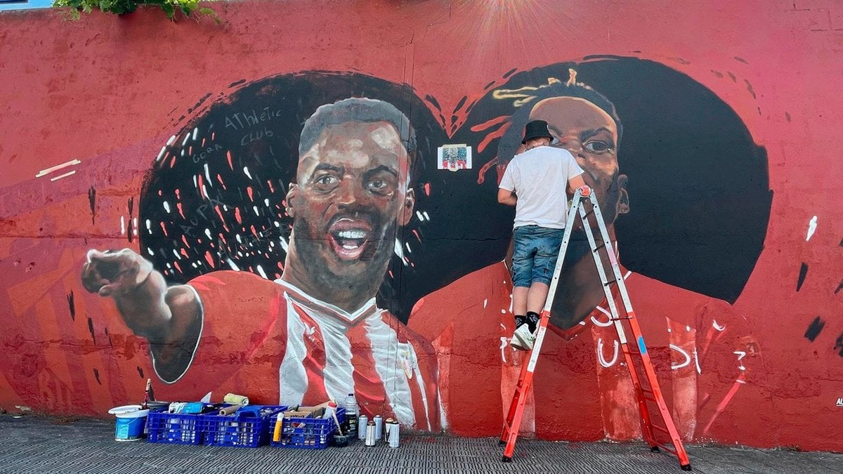 El Athletic Club ayuda a restaurar el mural en honor a su 25º título de Copa