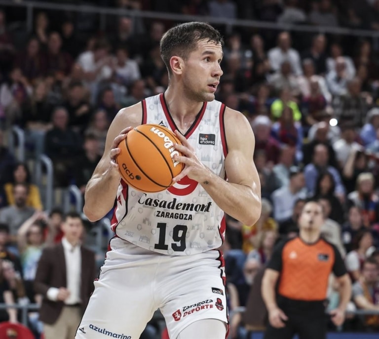 Unicaja refuerza su interior con el bosnio Emir Sulejmanovic