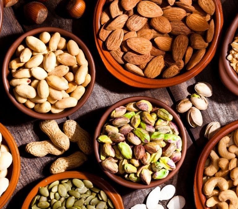 Estos son los frutos secos que debes tomar para evitar el estreñimiento