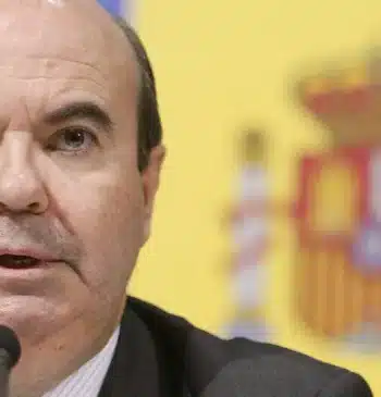 La consultora de Gaspar Zarrías donde trabajó Leire Díez llegó a facturar [...]