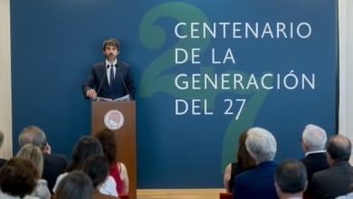 Málaga protesta por su exclusión del centenario de la Generación del 27