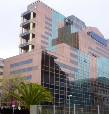 ‘La Razón’ despide a cuatro periodistas de su sección de Nacional y [...]