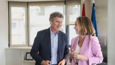 Feijóo compensará a Gamarra con un puesto "destacado" en un futuro gobierno popular