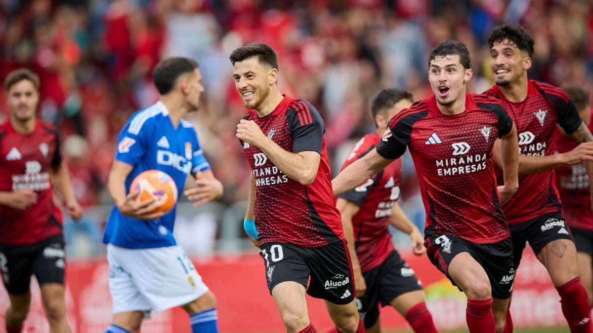 Oviedo y Mirandés chocan en El Requexón: duelo decisivo para escalar en la tabla