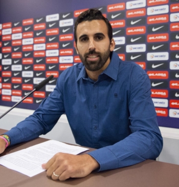 Víctor Sada no seguirá en el cuerpo técnico del Barça la próxima [...]
